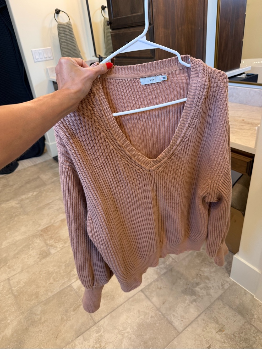 Lush Ribbed V-Neck Sweater in Dusty Rose
